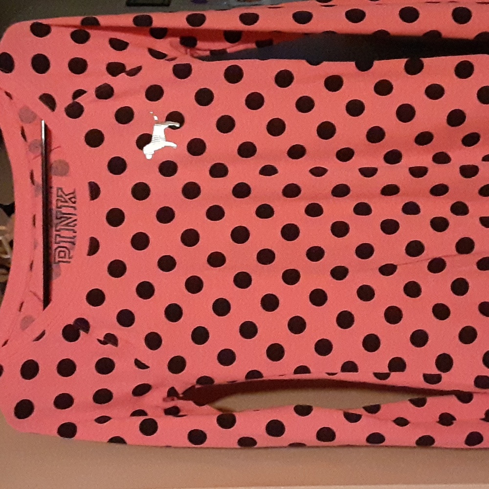 VS PINK PJ TEE